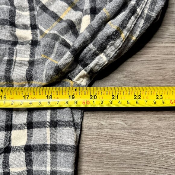 L.L. Bean Men's Scotch Plaid Flannel Shirt Slightly Fitted - Grey/Yellow - Picture 4 of 5